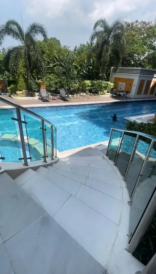 2-Bed Apartment In Near Airport Paranaque Manila