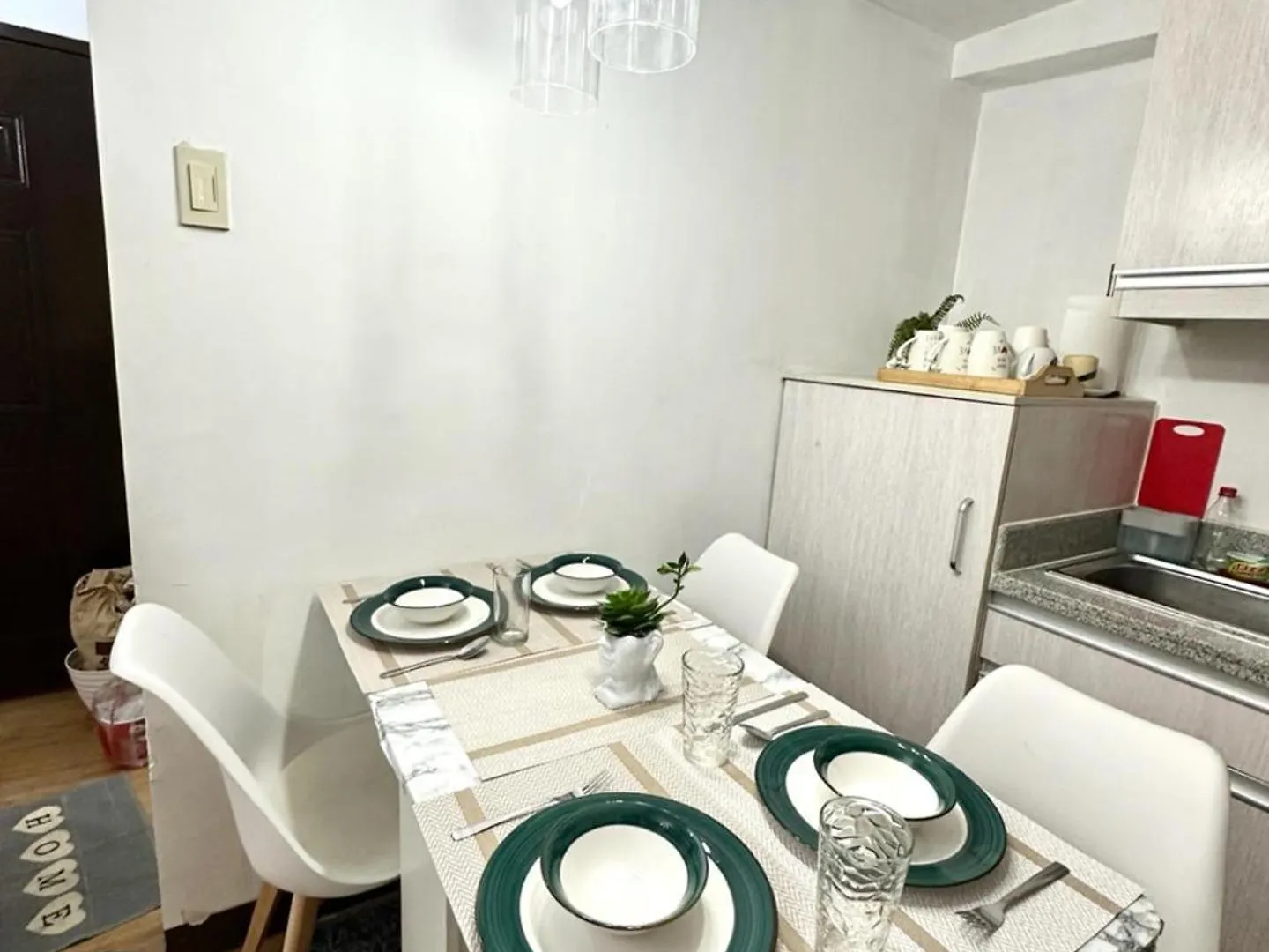 2-Bed Apartment In Near Airport Paranaque Manila