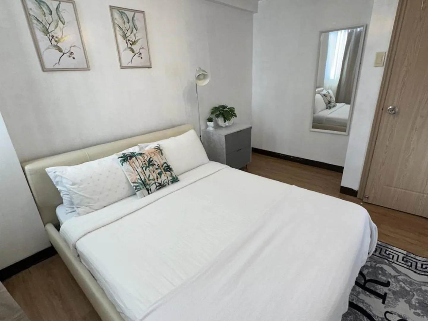 2-Bed Apartment In Near Airport Paranaque 马尼拉