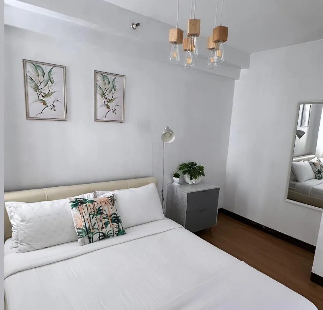 2-Bed Apartment In Near Airport Paranaque 马尼拉 菲律宾